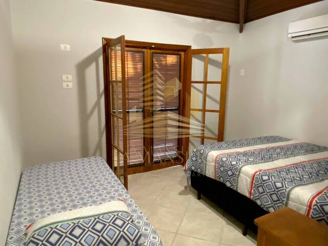 Casa para Venda em Bertioga - 5